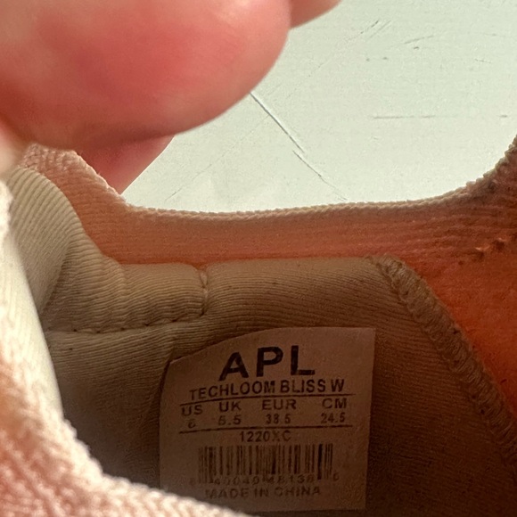 APL TECHLOOM - PINK - SIZE 8 WOMENS - Picture 4 of 4